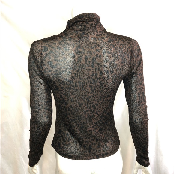 Dynamite woman’s rouched sheer leopard top size medium - Picture 4 of 14